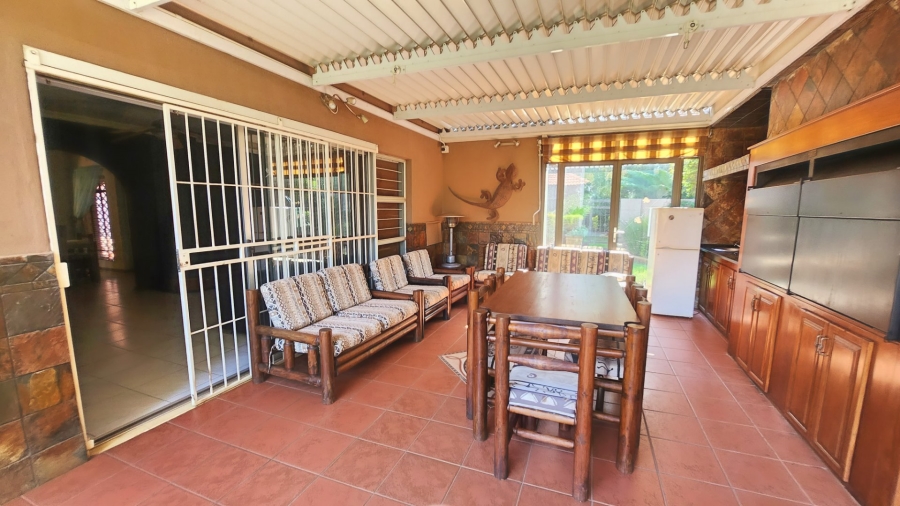 3 Bedroom Property for Sale in Wilkoppies North West